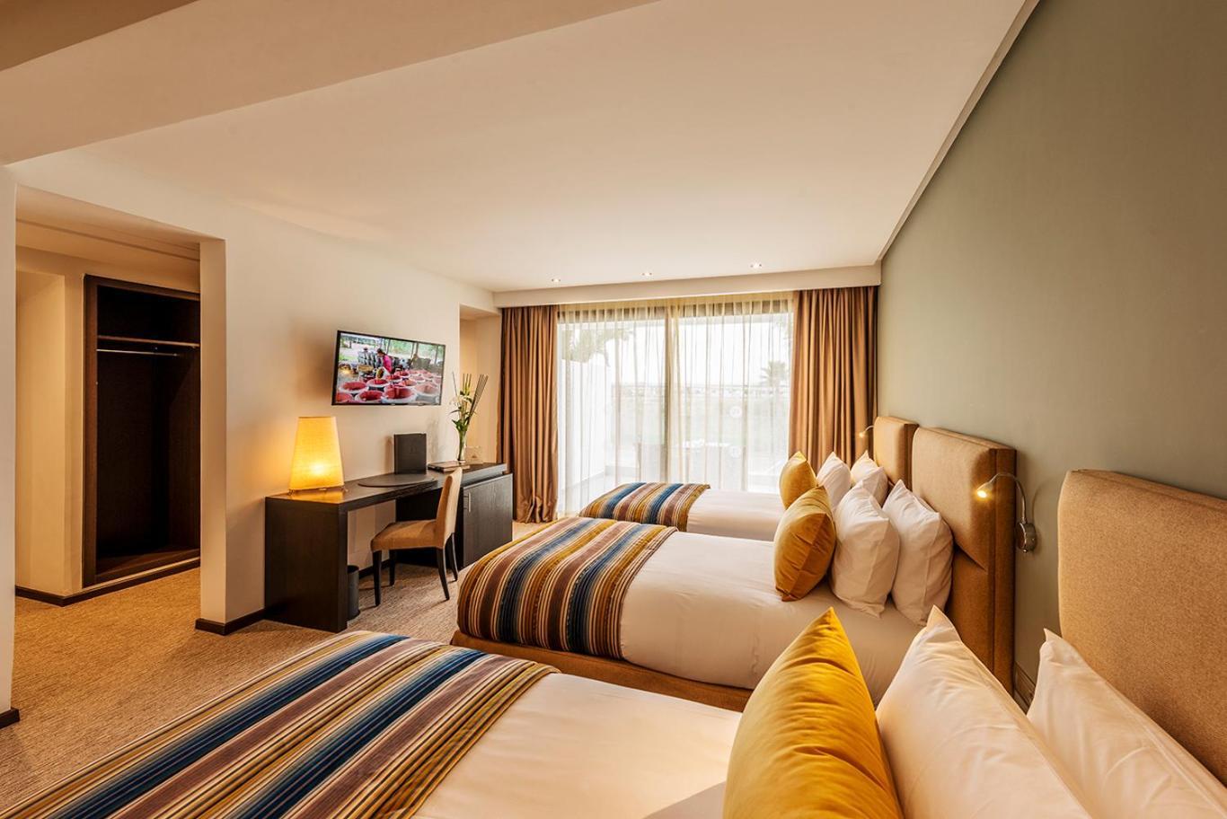 Triple Room