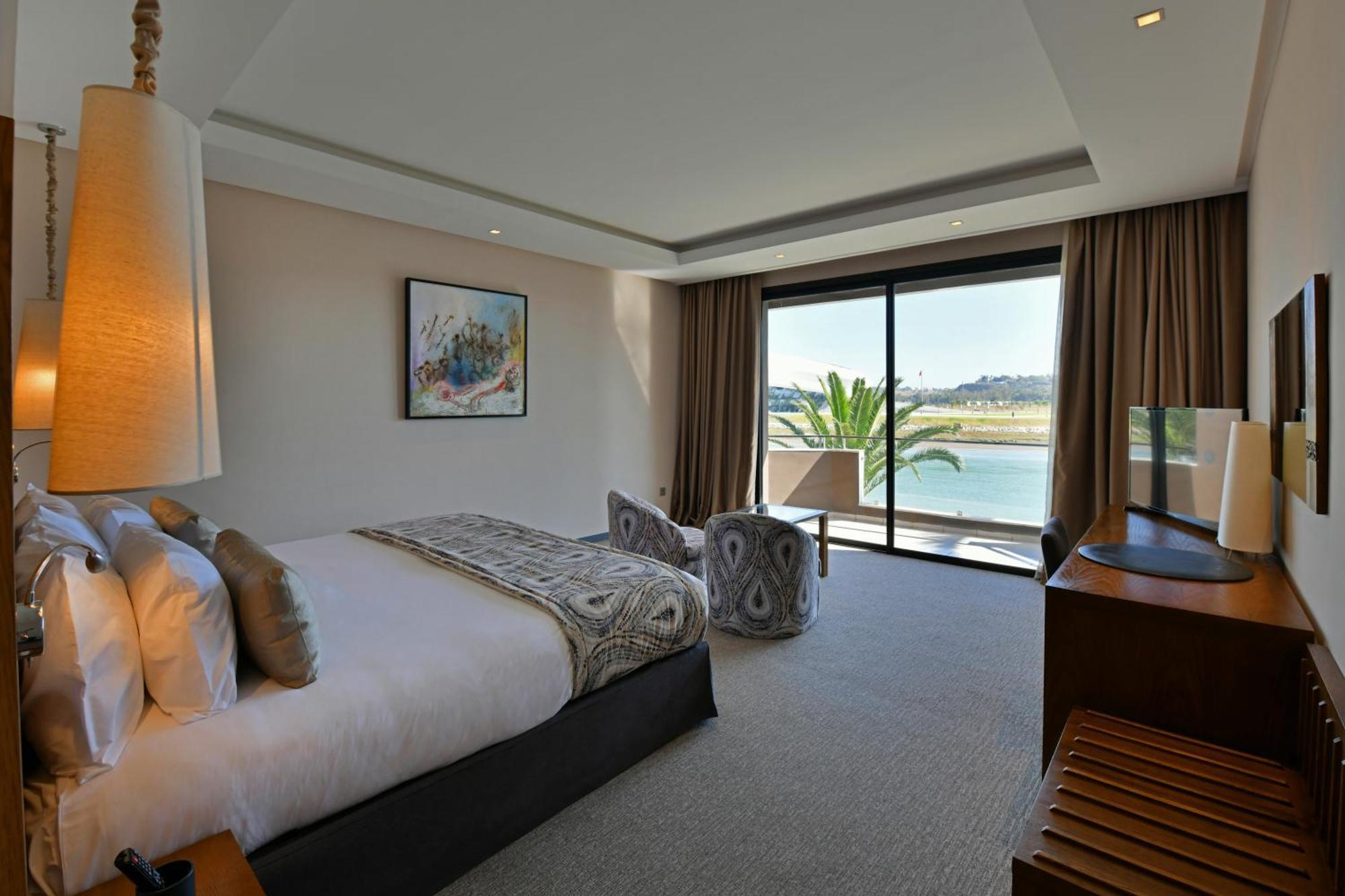 Premium Room River View